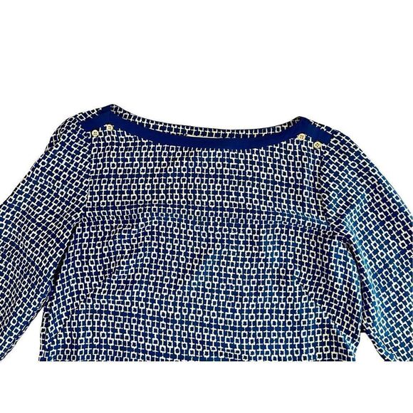 Banana Republic Blue Geometric Chain Print Boat Neck Silky Blouse Top sz Small - Picture 4 of 12